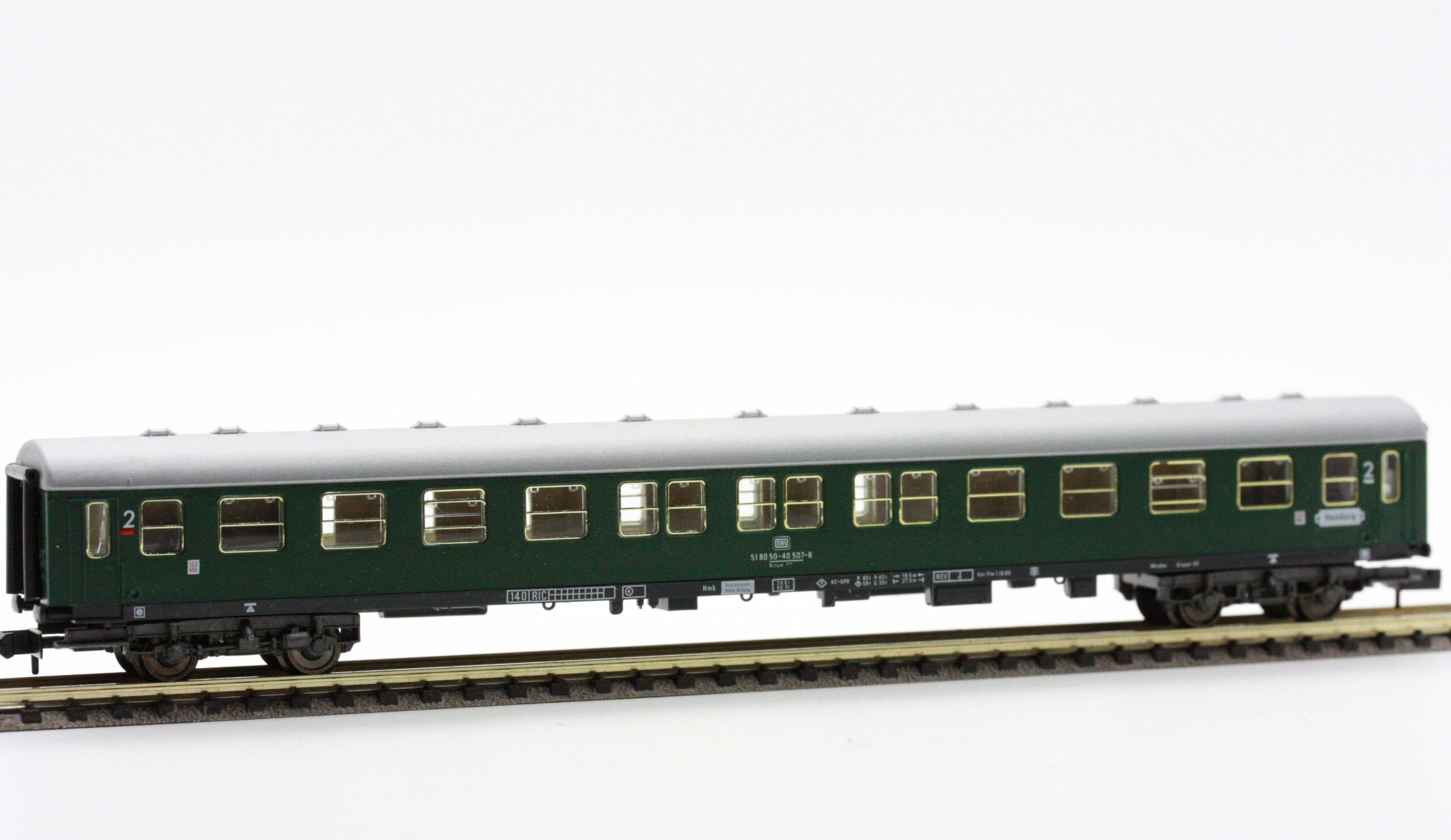 Fleischmann 8116  Couchette 2nd class with special compartments, of the DB