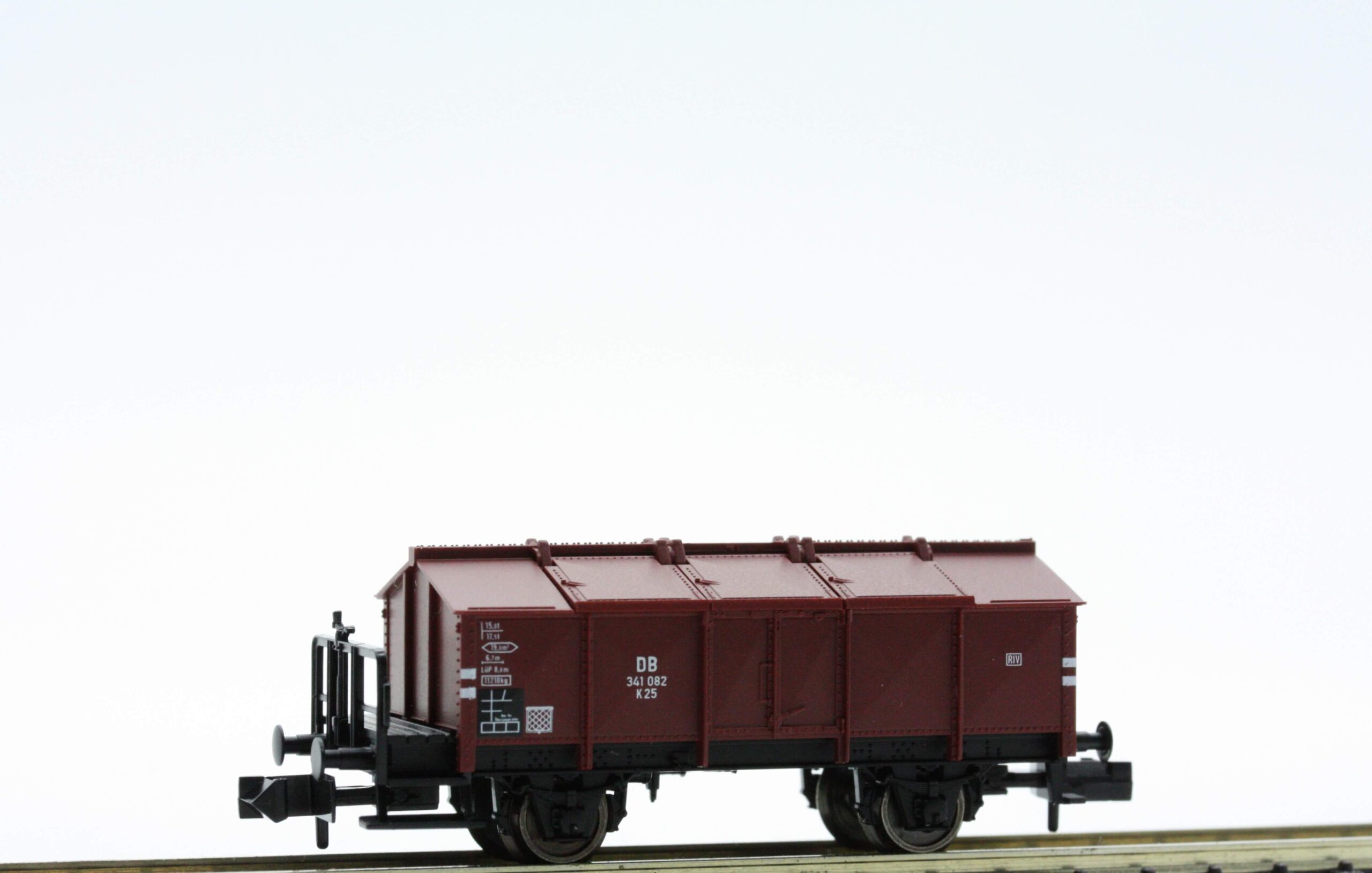 Fleischmann 8219 Hinged lid wagon, type K 25 of the DB