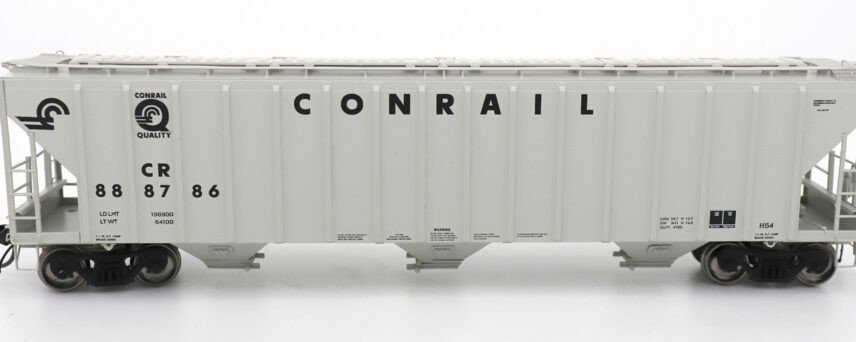 InterMountain Railway 472246-01    4785 PS2-CD Covered Hopper, Conrail Quality
