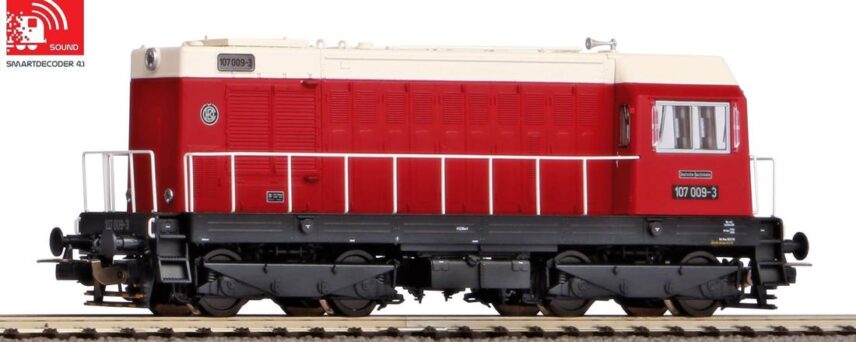 Piko 52422  Diesel locomotive BR 107, DR (DCC w/Sound)