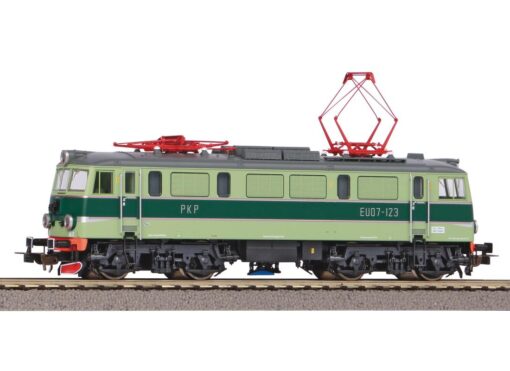 Piko 96380  Electric locomotive EU07, PKP