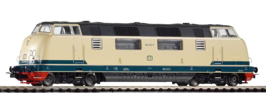 Piko 97731  Diesel locomotive BR 220, Ferrovie Padane