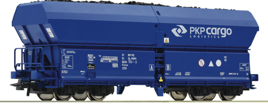 Roco 76046  3 piece set self unloading hopper wagons, PKP Cargo