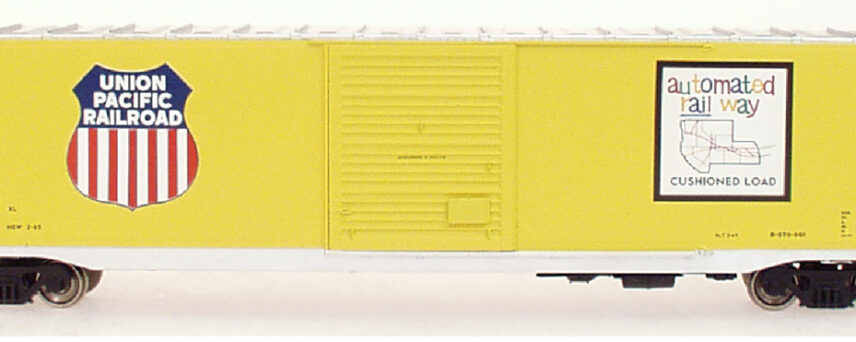 InterMountain Railway 46909-36  60' PS-1 Boxcar Union Pacific