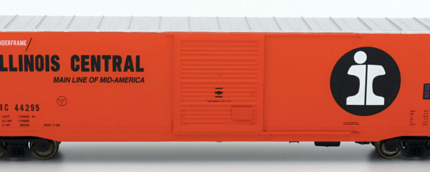 InterMountain Railway 46925-01  HO 60' PS-1 Boxcar, Illinois Central #44295