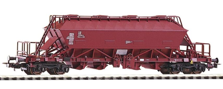 Piko 54310  Covered Hopper, DR