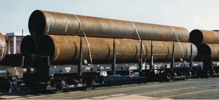 Fleischmann 826702  3 piece set flat wagons, DB AG