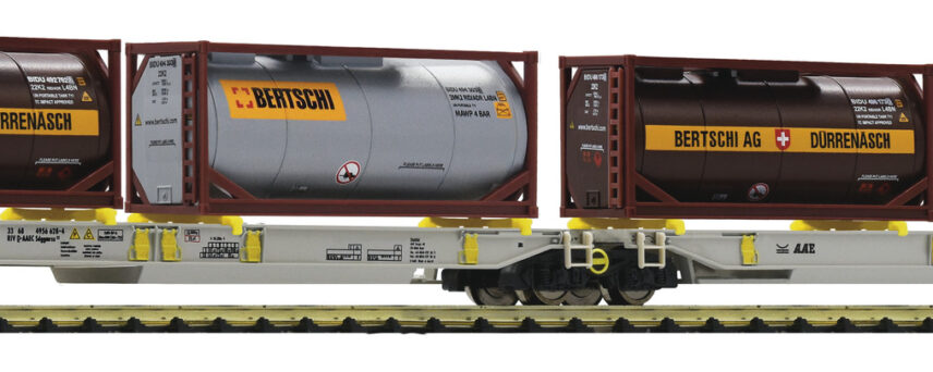 Fleischmann 825026  Articulated double pocket wagon T2000, AAE