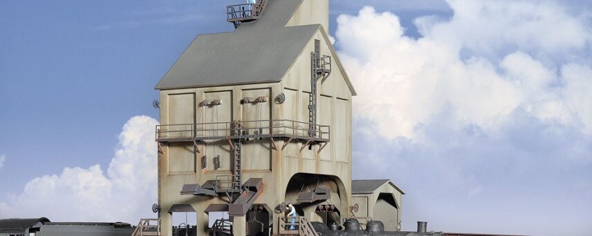 Walthers Cornerstone 2903   Modern Coaling Tower