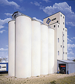 Walthers Cornerstone 3023   Elevator Add-on Silos