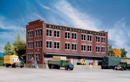 Walthers Cornerstone 3095   Railway Express Agency (REA) Transfer Building
