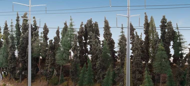 Walthers Cornerstone 3343  Modern High Voltage Transmission Towers