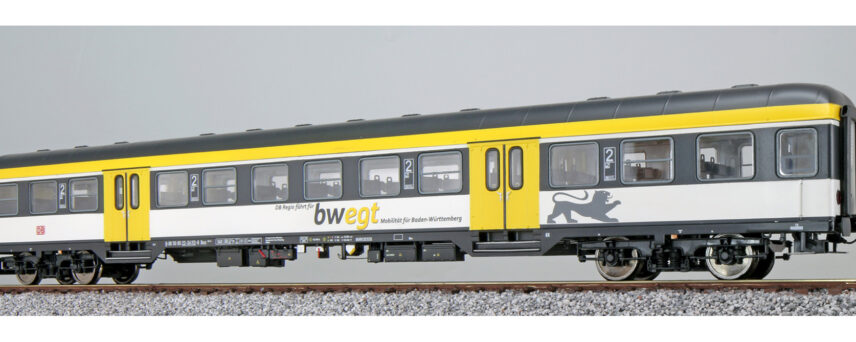 ESU 36510   2nd class passenger coach, DB AG