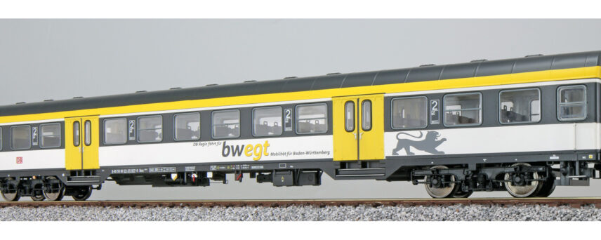 ESU 36511   2nd class passenger coach, DB AG