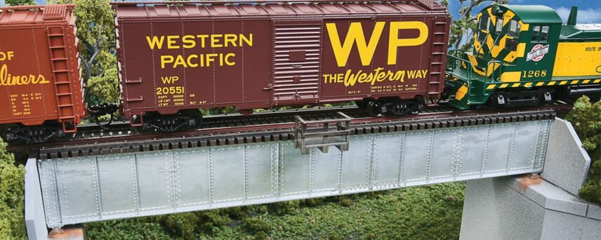 Walthers Cornerstone 4507  70' Single-Track Railroad Deck Girder Bridge