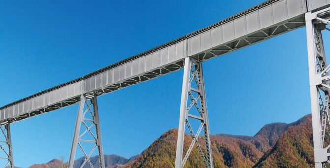 Walthers Cornerstone 4555  Steel Railroad Bridge Tower Bent 2-Pack