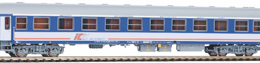 Piko 97606   Couchette car 110A , PKP