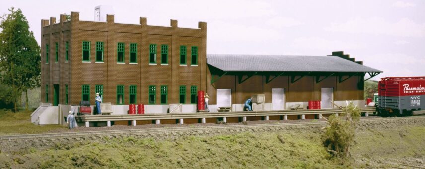 Walthers Cornerstone 3009  Water Street Freight Terminal