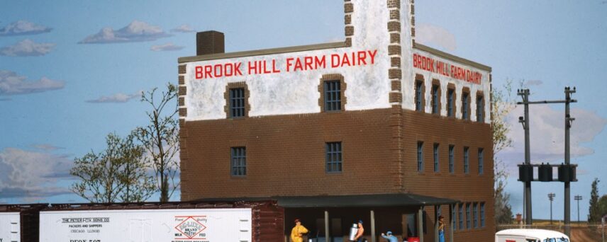 Walthers Cornerstone 3010  Brook Hill Farm Dairy