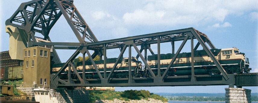 Walthers Cornerstone 3070  Operating Single-Track Railroad Bascule Bridge