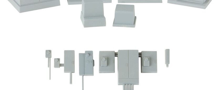 Walthers Cornerstone 4075  Modern Electrical Gear
