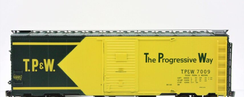 InterMountain Railway 45839-01    Mod. 1937 AAR Boxcar, TP&W