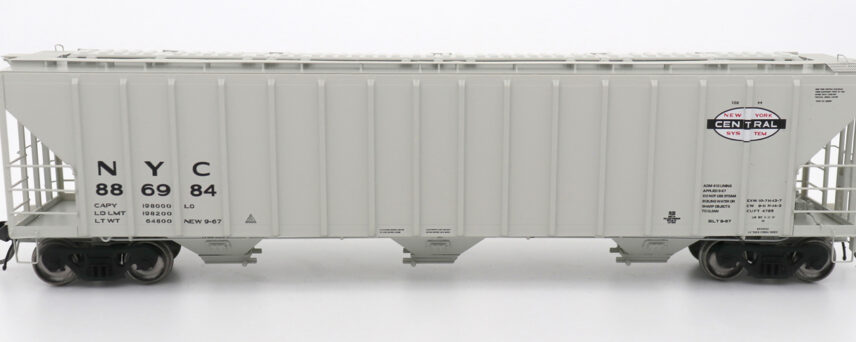 InterMountain Railway 472201-03    4785 PS2-CD Covered Hopper, NYC