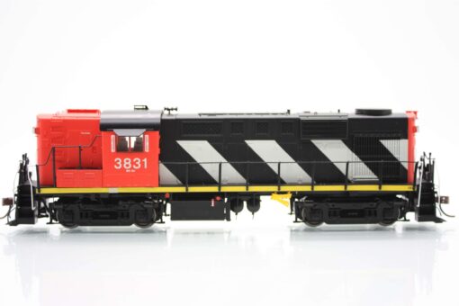 Rapido Trains  32017 MLW RS-18 Canadian National - Stripes