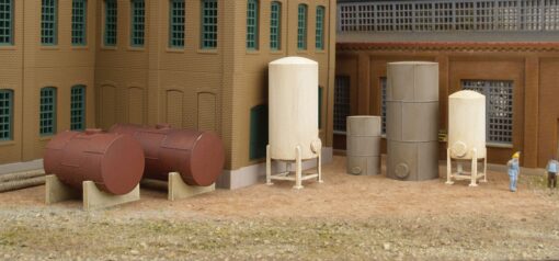 Walthers Cornerstone 3265  N Storage Tanks -pkg(6)