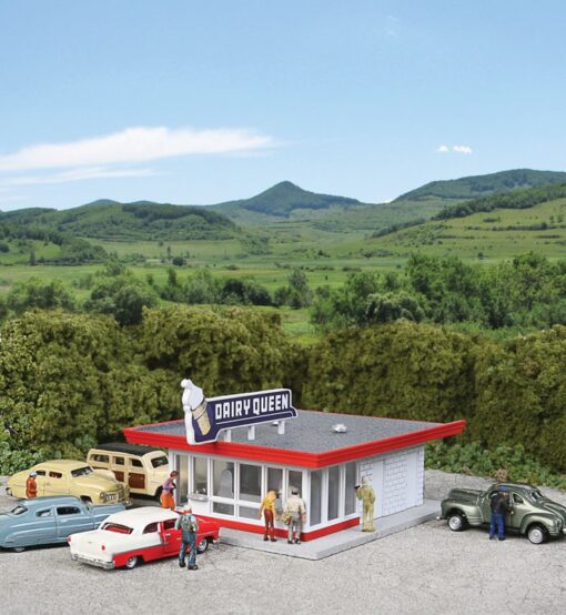 Walthers Cornerstone 3845  Vintage Dairy Queen