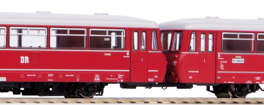 Piko 52880   Diesel Railcar class VT 2.09, DR