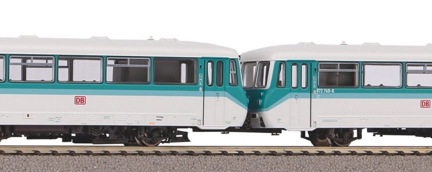Piko 52884   Diesel Railcar class 772, DB AG