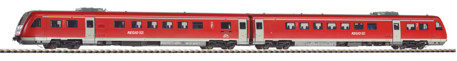 Piko 59430   Diesel Commuter Train VT 612, DB AG