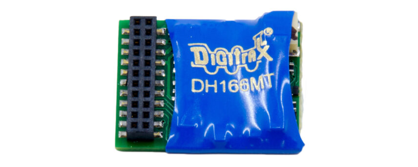 Digitrax DH166MT   Mobile Decoder with 21MTC interface