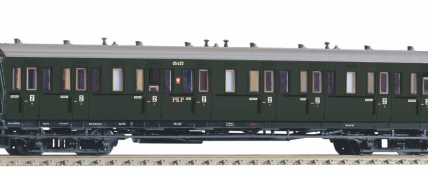 Piko 53331  1st class compartment car, PKP