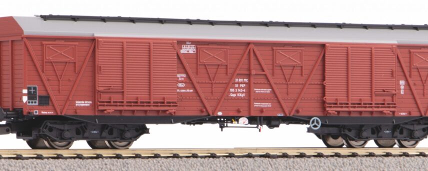 Piko 58472   High-Capacity boxcar, PKP