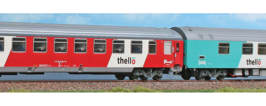 ACME 55224  2 Piece Passenger set "THELLO"