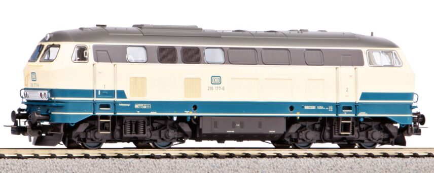Piko 52408  Diesel locomotive BR216, DB