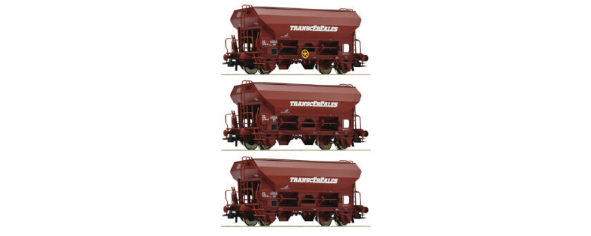 Roco 76033   3 piece set self-unloading hopper wagons, SNCF