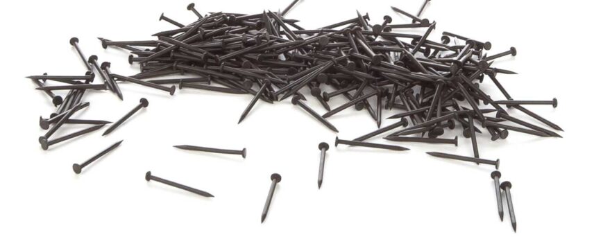 Walthers Track 83106  Blackened Track Nails - Approximately pkg(300)