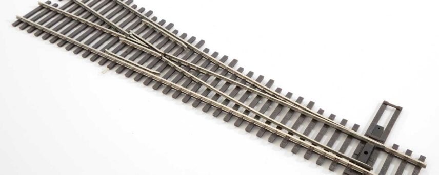 Walthers Track 83016  HO Code 83 Nickel Silver DCC Friendly Number 5 Turnout - Right Hand