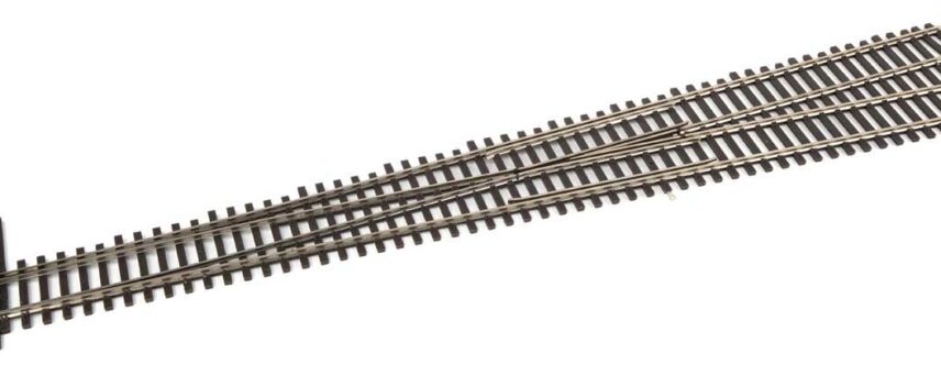 Walthers Track 83021  HO Code 83 Nickel Silver DCC Friendly Number 10 Turnout - Left Hand