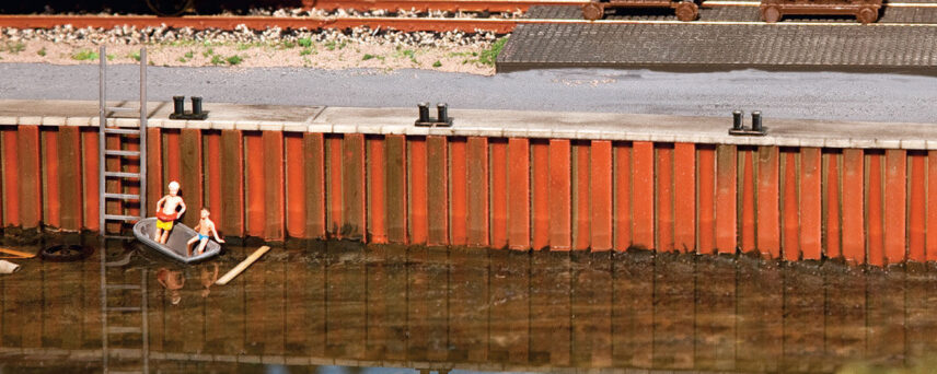 Walthers SceneMaster 4150  Harbor Wall