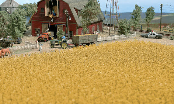 Walthers SceneMaster 1141  Harvest Corn Field - Brown