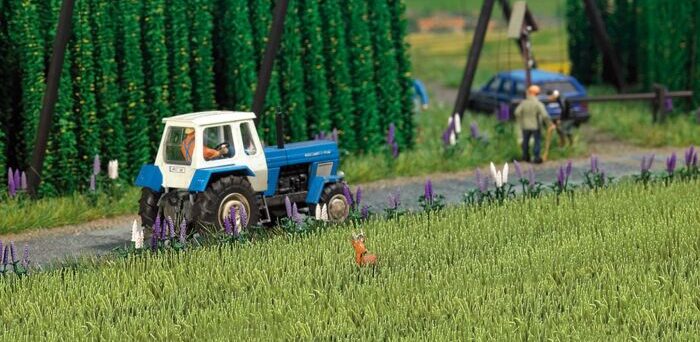 Walthers SceneMaster 1142  Spring Wheat Field - Green