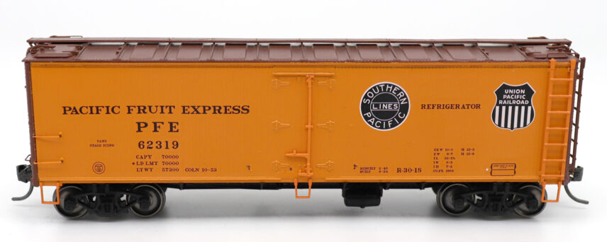 InterMountain Railway 47404-07  R-30-18 Wood Refrigerator Car - PFE Double Herald