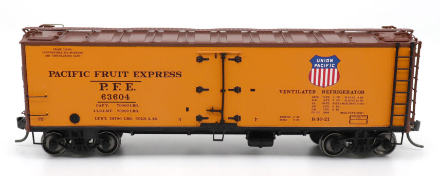 InterMountain Railway 47415-13  R-30-21 Wood Refrigerator Car - PFE Single Herald