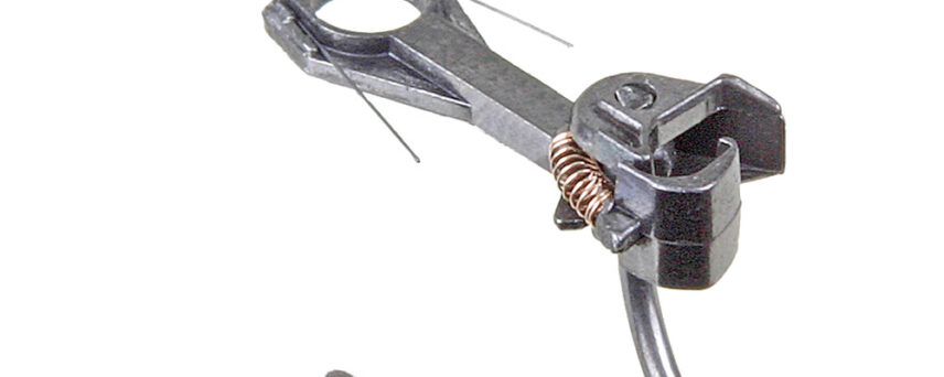 Kadee #141 HO Scale 140-Series Whisker® Metal Couplers with Gearboxes - Long (25/64") Underset Shank