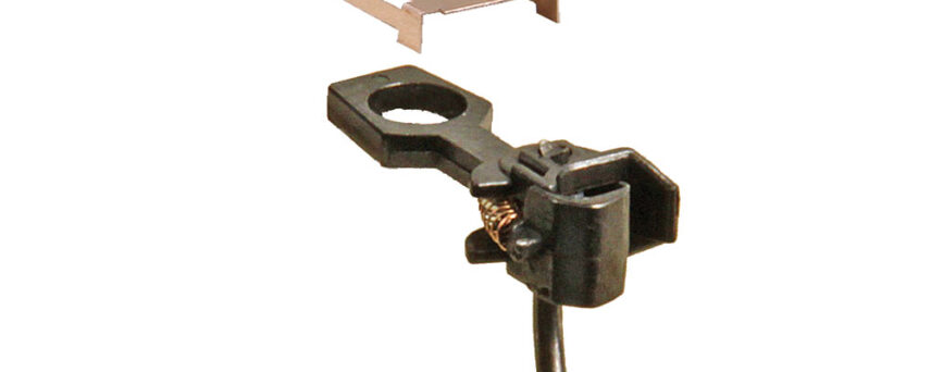 Kadee #23 HO Scale 20-Series Plastic Couplers with Gearboxes - Short (1/4") Centerset Shank