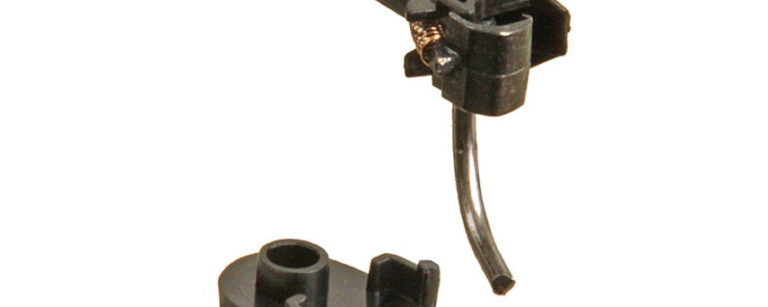 Kadee #36 HO Scale 30-Series Plastic Couplers with Gearboxes - Long (25/64") Centerset Shank